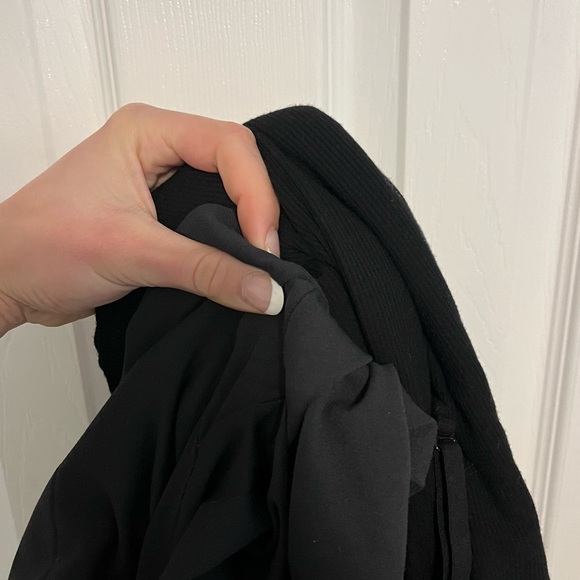 ASSETS by SPANX Women's High-Waist Seamless Leggings - Picture 10 of 10